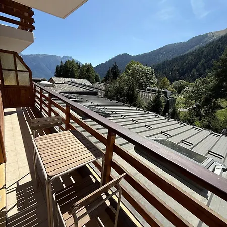 Lovely In The Heart Of The City, With Parking And Balcony Leytron
